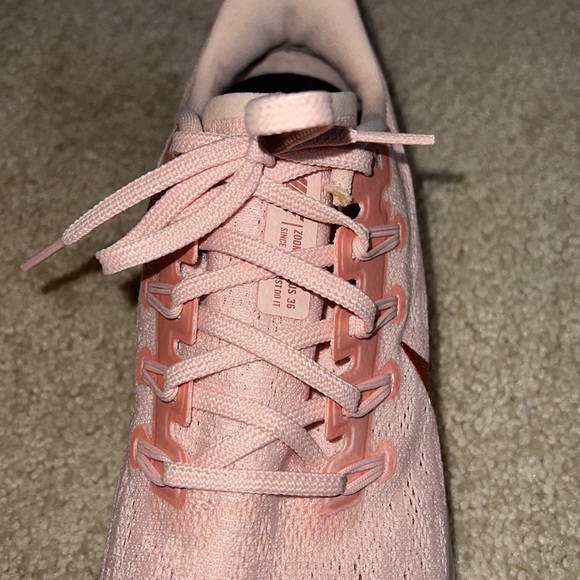 Nike Air Zoom Pegasus 360 Pink Sneakers - Picture 5 of 12